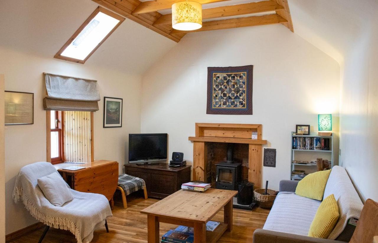 Half Of 12 Camustianavaig Villa Camastianavaig Dış mekan fotoğraf